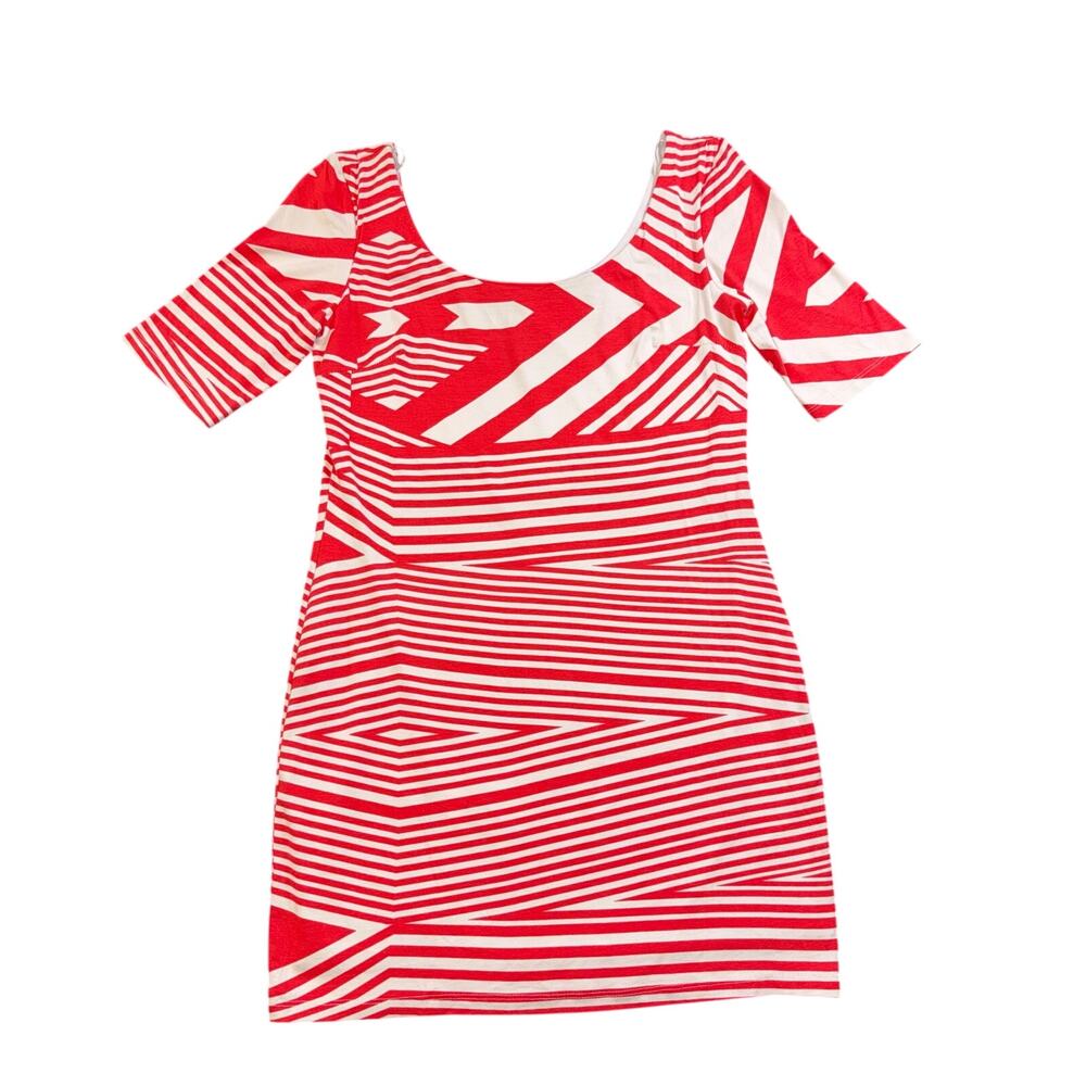 Bebe NWT Red White Geometric Striped Bodycon Dress Large Short Sleeve Scoop Neck